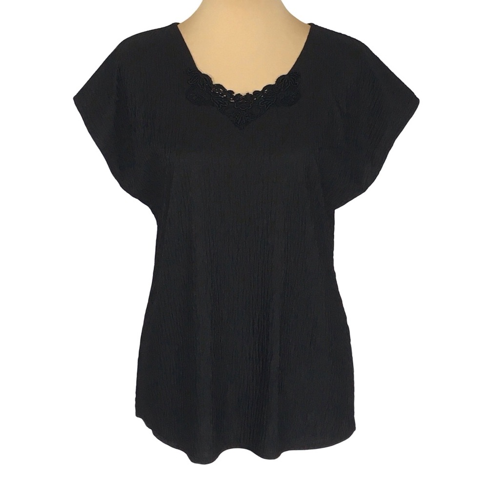 Joanna Black Boxy Crinkle Lace Short-Sleeved Blouse, Women's Large*